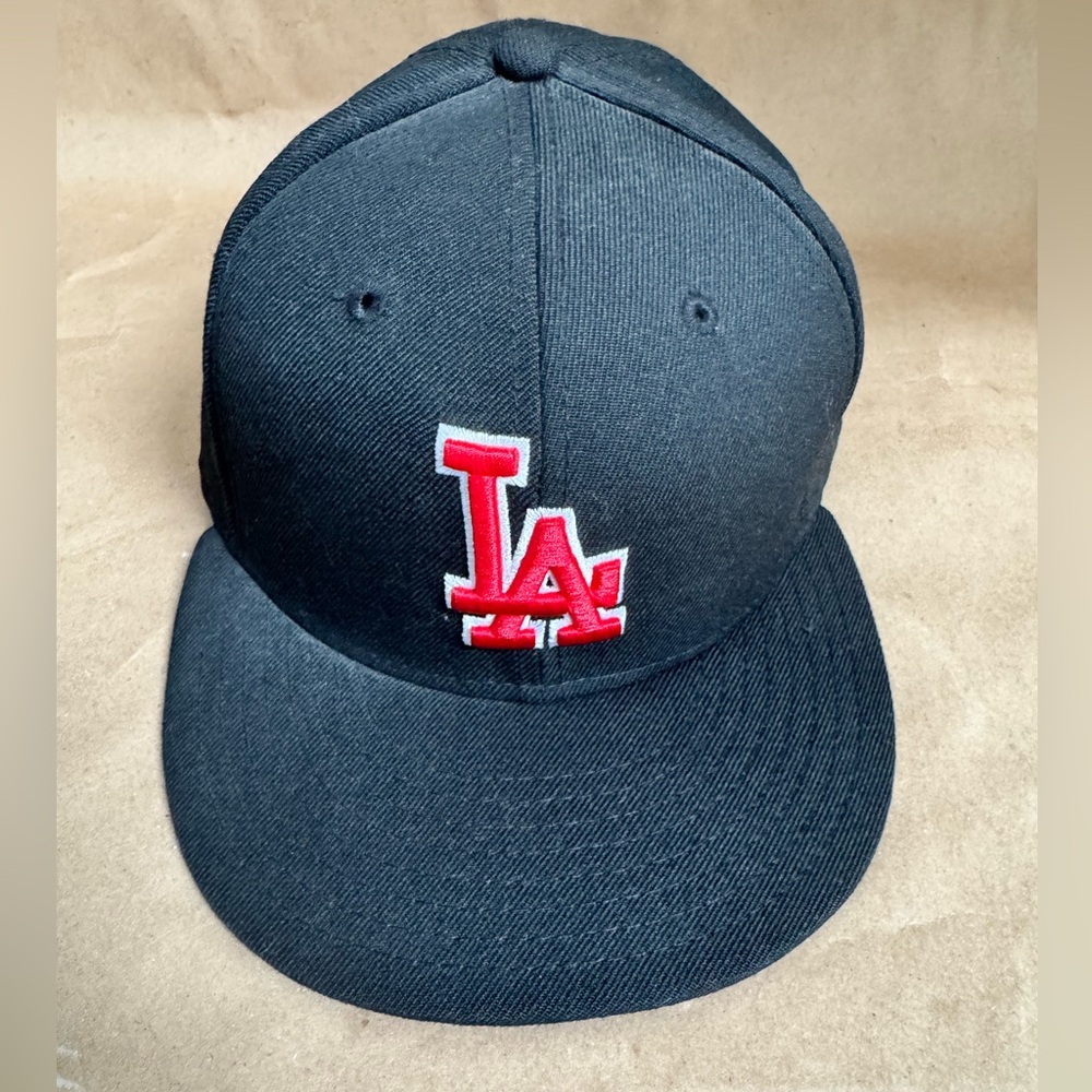 New Era 59Fifty MLB LA Dodgers Wool Cap. Size 7 1/4.